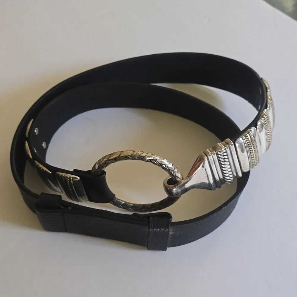 Chico's Womens Black leather Belt Silver Square Pieces Hook loop Closure Sz.42